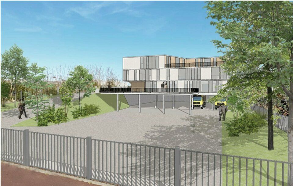 A vendre un bâtiment mixte d'activité-bureaux de 2684M²