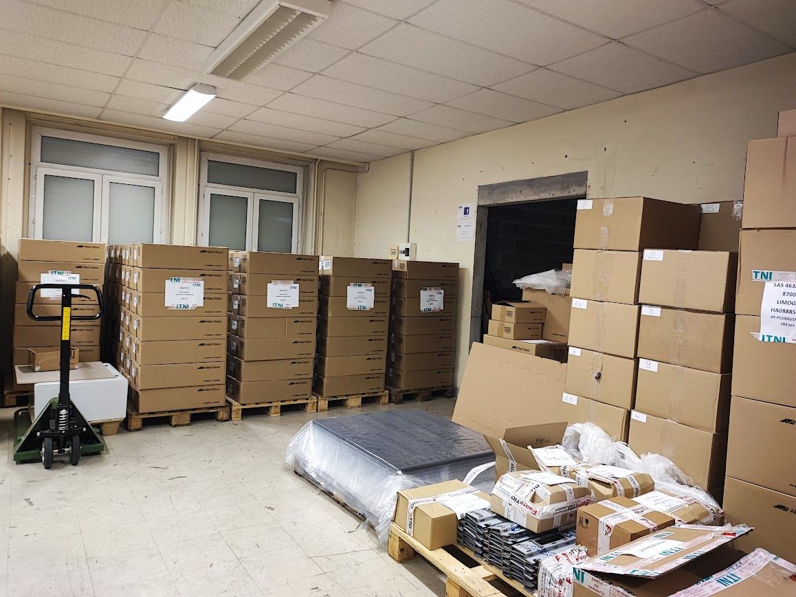 Location local 424.00 m² à LIMOGES