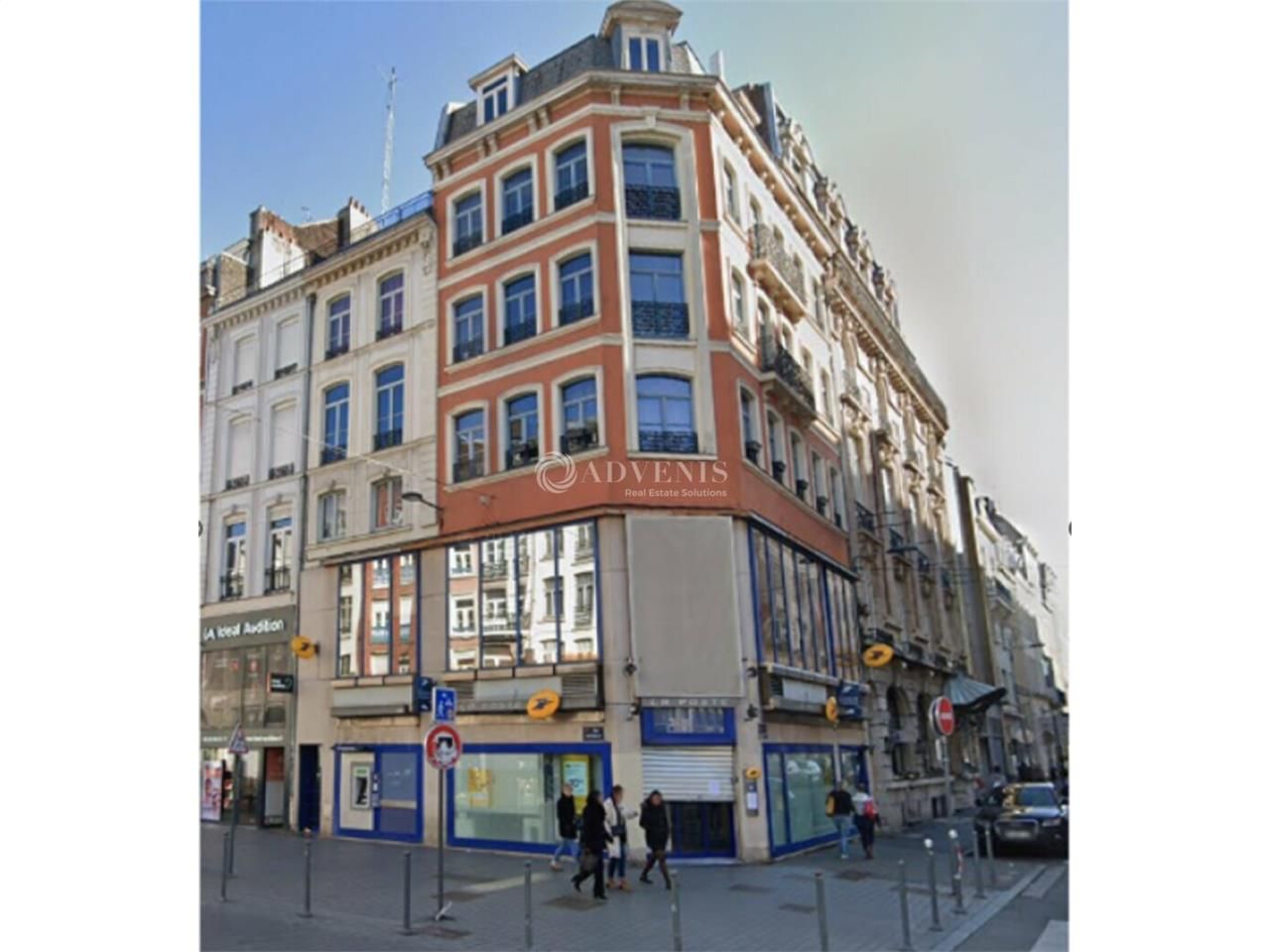 Location local commercial 209 m² divisibles à partir de 101 m²