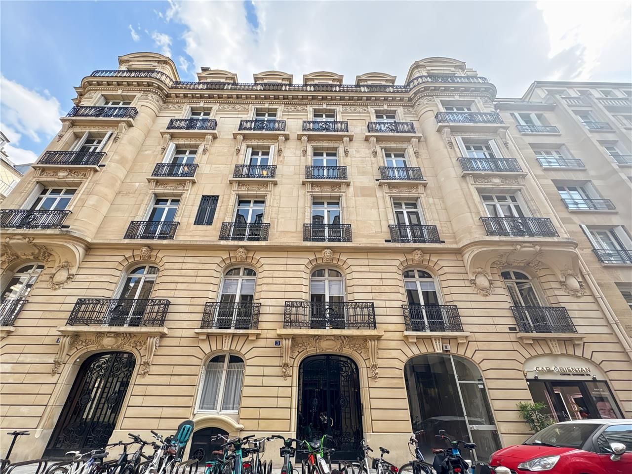 Location bureaux 960 m² non divisibles