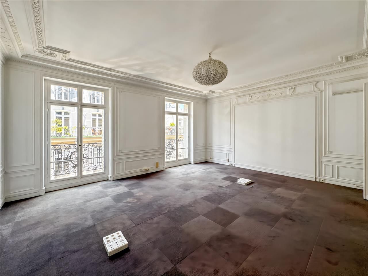 Location bureaux 320 m² non divisibles