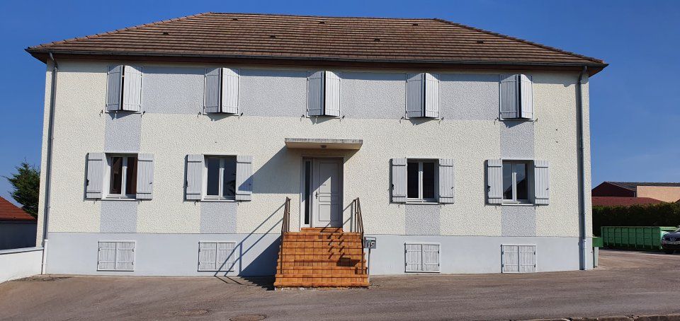 Location bureaux 245 m² non divisibles