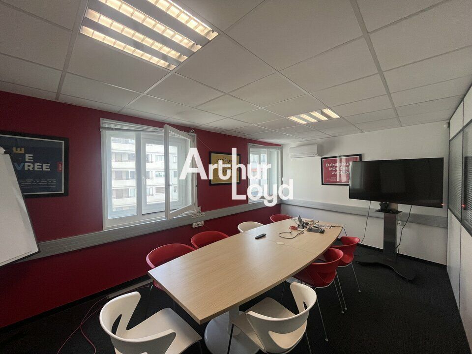 Location bureaux 133 m² non divisibles