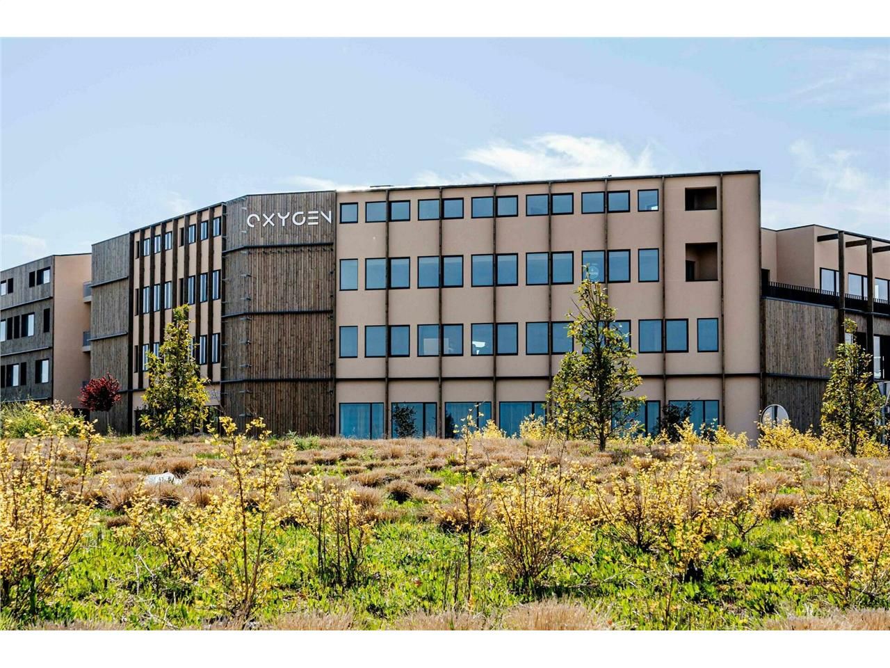 Vente local commercial 108 m² à Épron