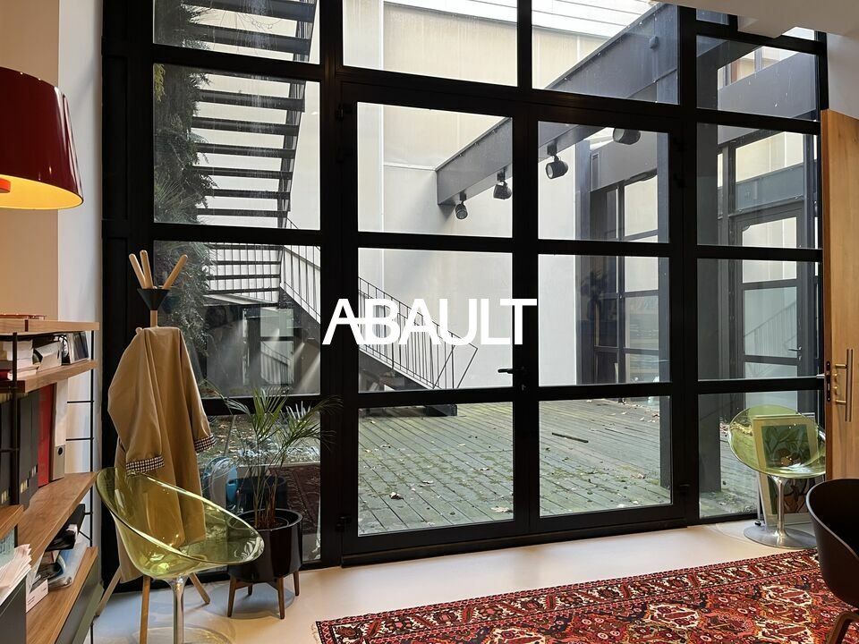 À VENDRE – BUREAUX D'EXCEPTION D'ENVIRON 450M² ENTIÈREMENT RÉNOVÉS – SECTEUR JEANNE D'ARC
