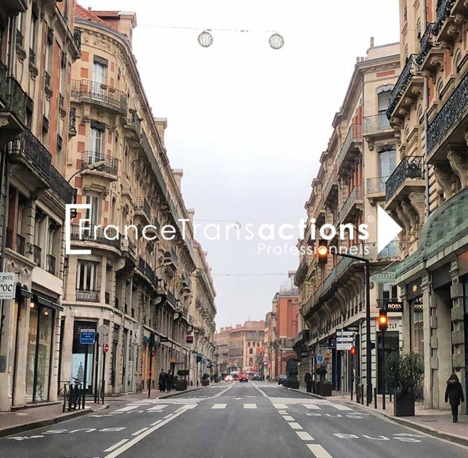 Location local commercial 41.44 m² non divisibles