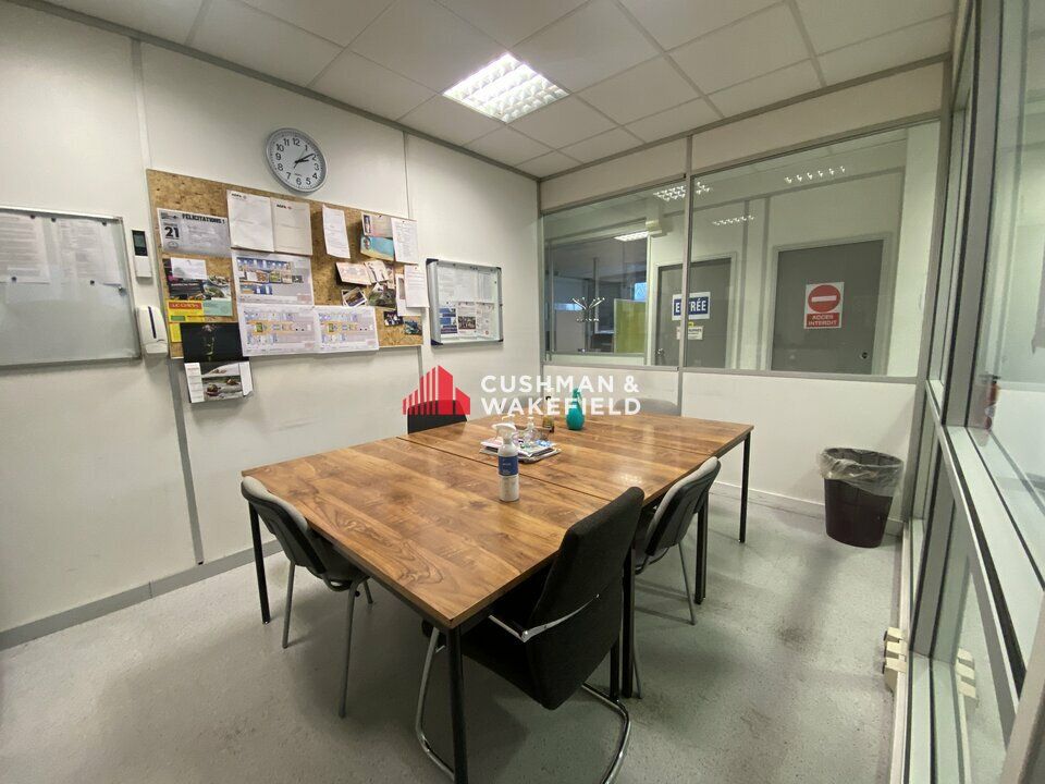 Location bureau - 364 m²