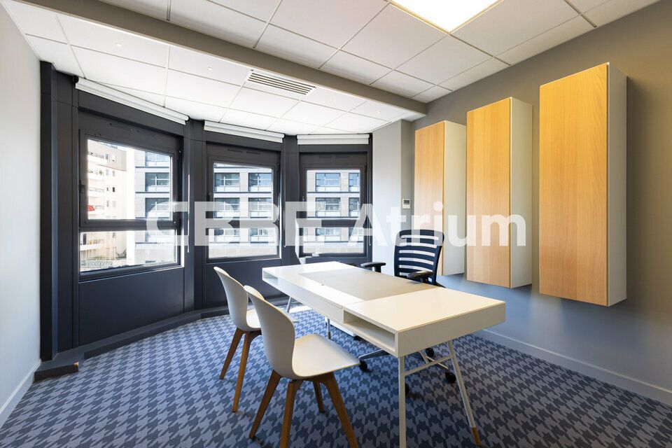 BUREAUX A LOUER - 184 M² - CENTRE-VILLE DE CLERMONT-FERRAND