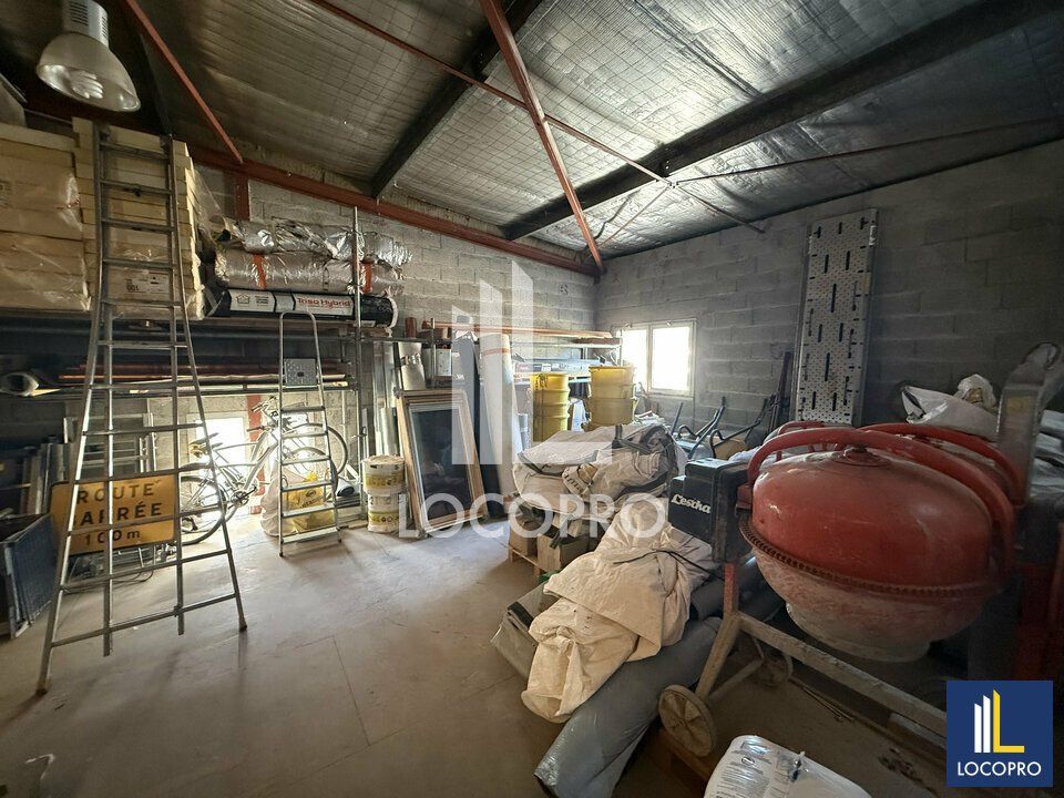 A LOUER - LOCAL D'ACTIVITÉ 229,35 M2 - MOUGINS