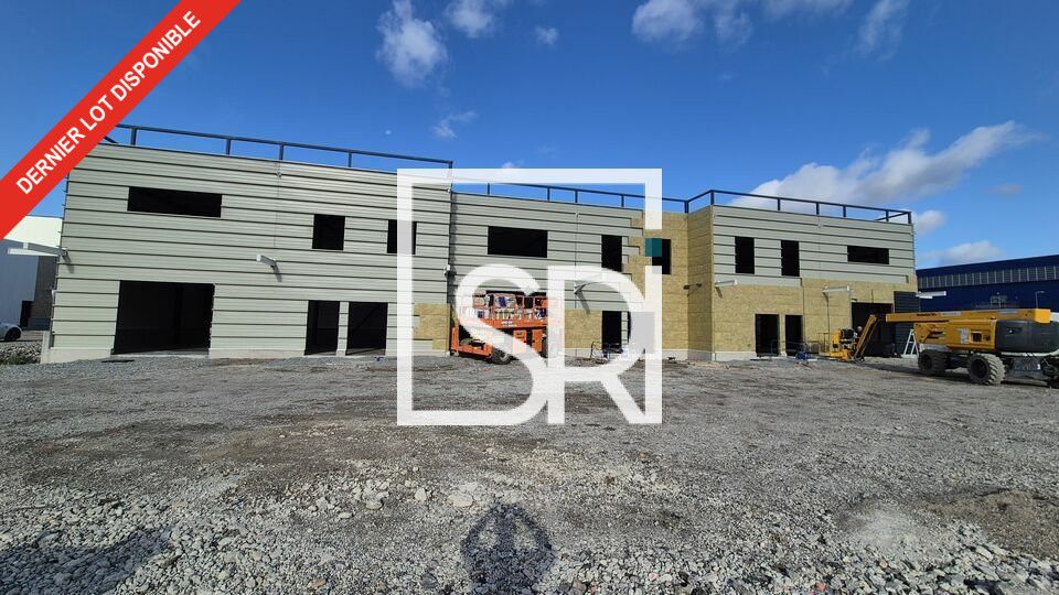 Location activité/entrepôt - 918 m²