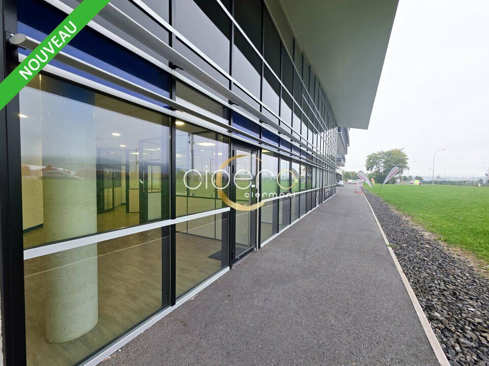 Location bureaux 105.37 m² non divisibles