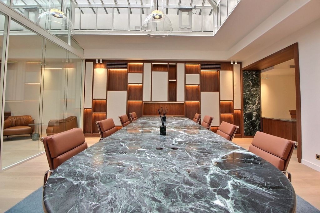 Location bureaux 151 m² non divisibles