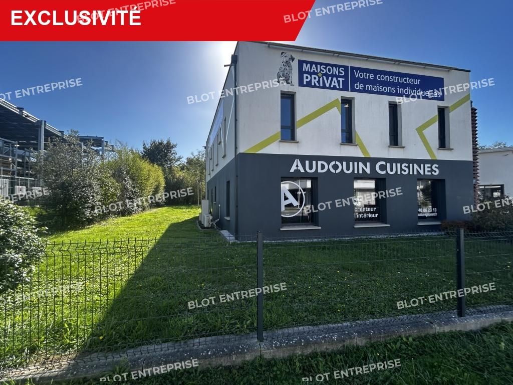 Location local commercial 125 m² non divisibles