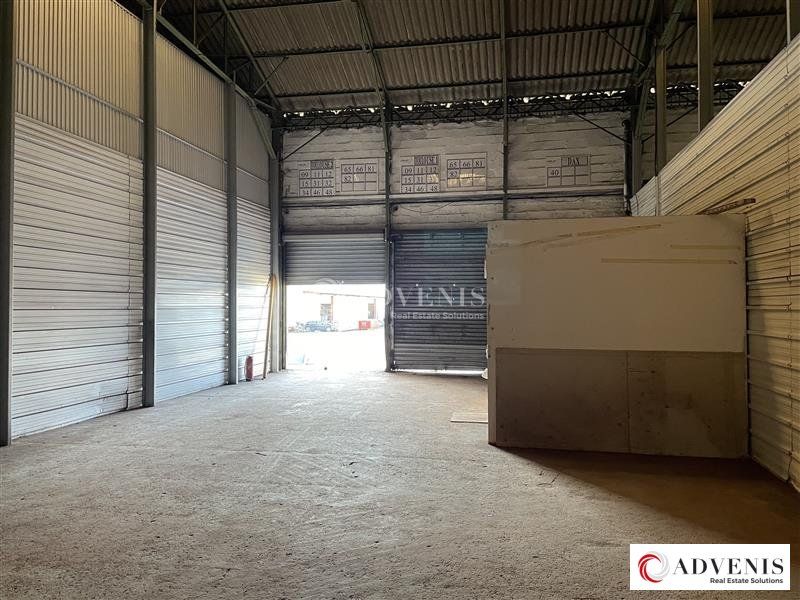 Location local d''activites 210 m² non divisibles