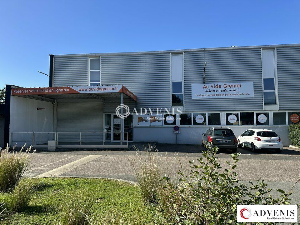 Location local commercial 746 m² non divisibles