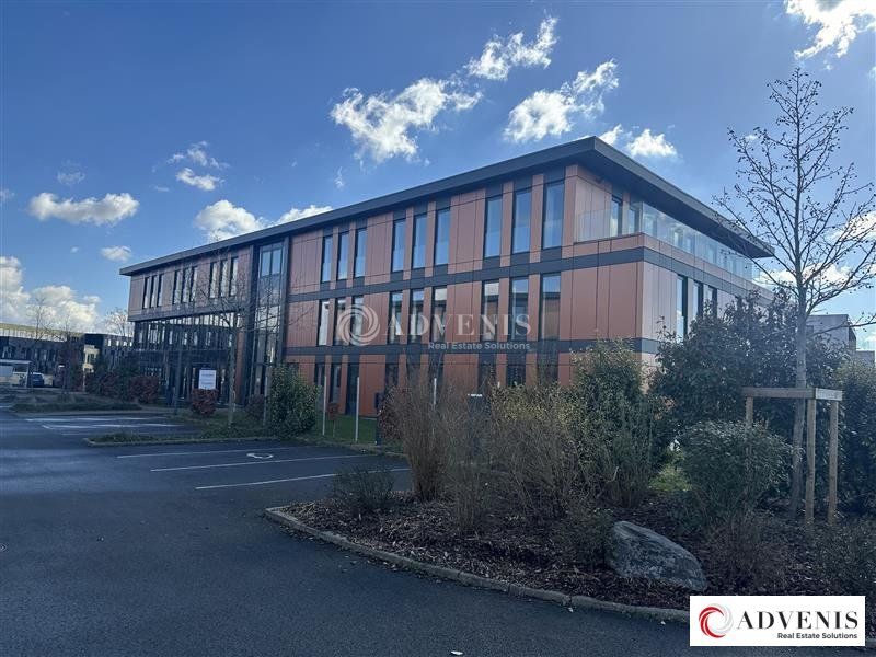 Location bureaux 985 m² divisibles à partir de 310 m²