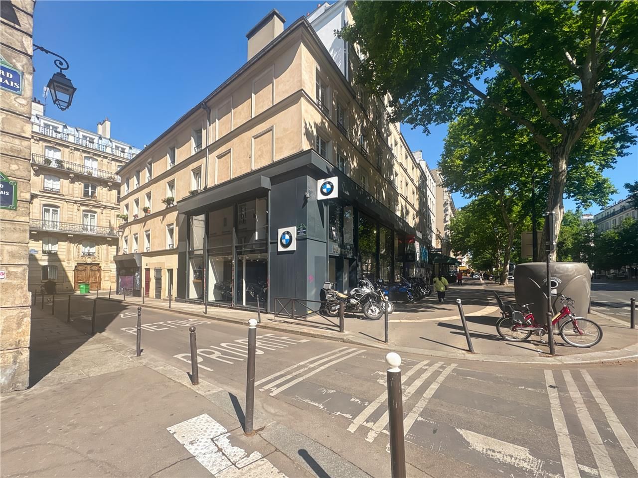 Location local commercial 259 m² non divisibles