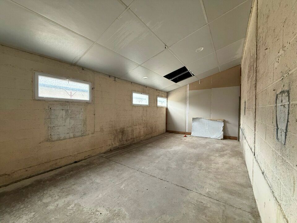 BATIMENT D'ACTIVITE DE 800 m²  ZAE CAP NORD 