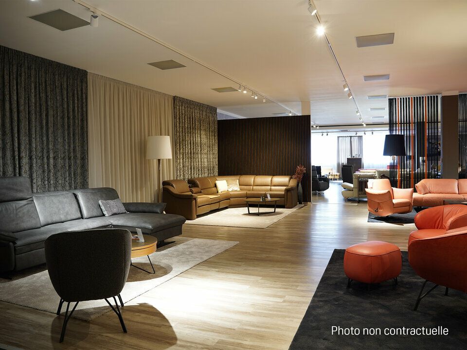 Location local commercial 237 m² non divisibles