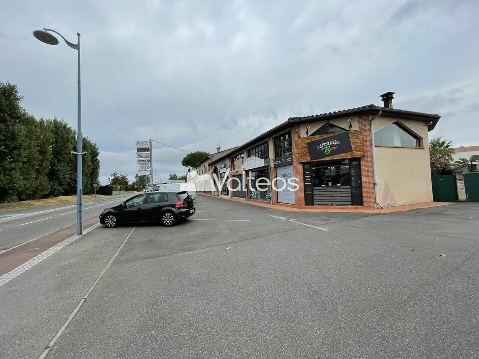Vente local commercial 84 m² non divisibles