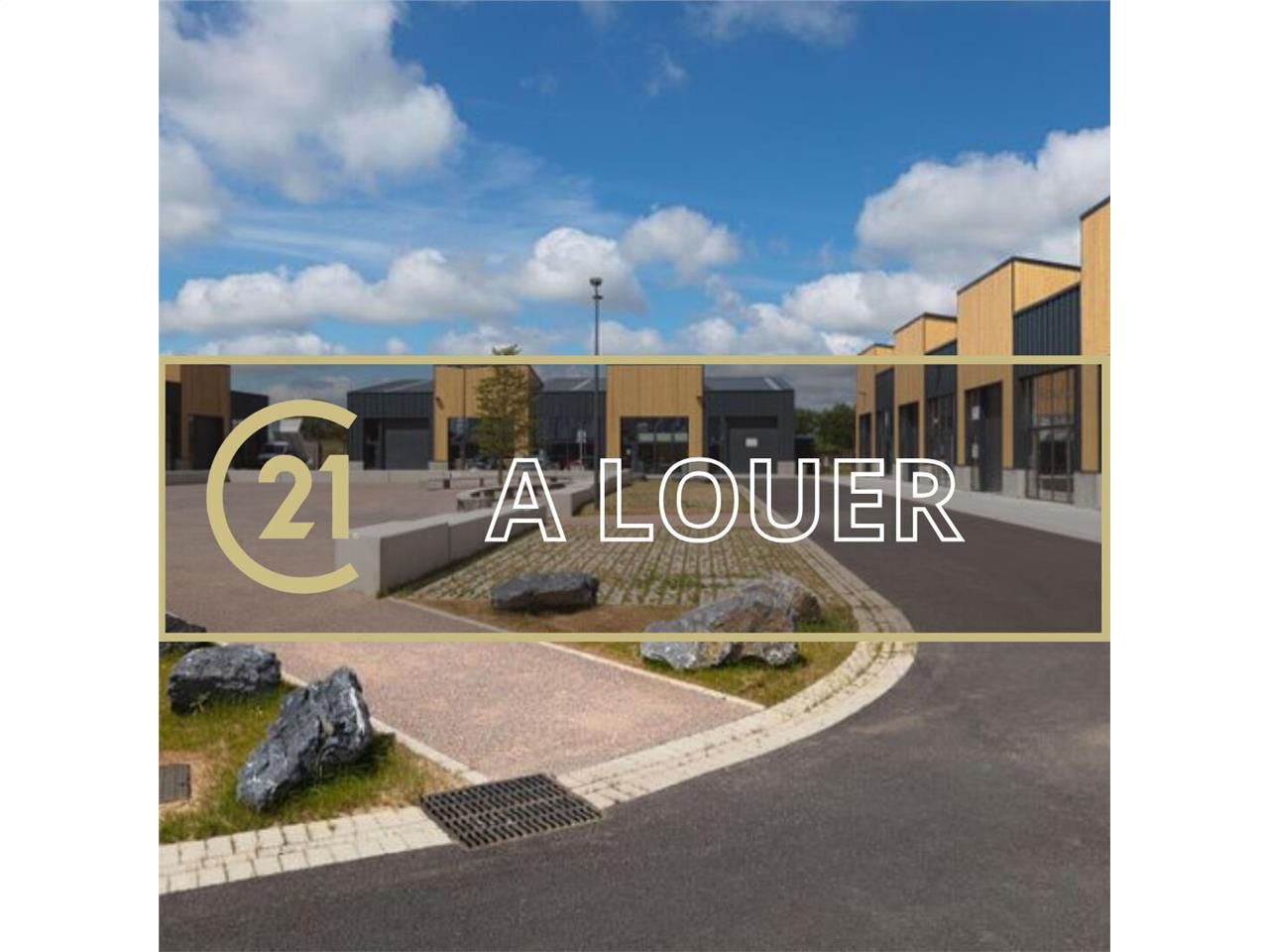 Location local 142.87 m² à Rots