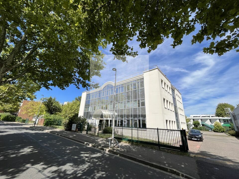 Location bureaux 152 m² non divisibles