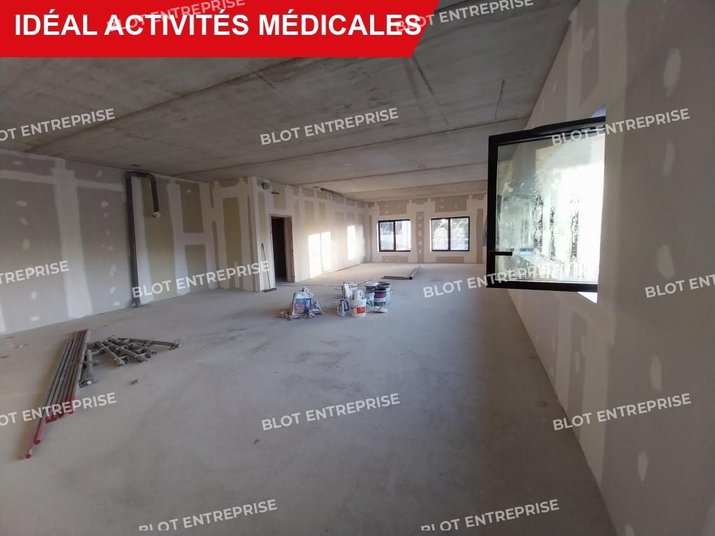 Location bureaux 30 m² non divisibles