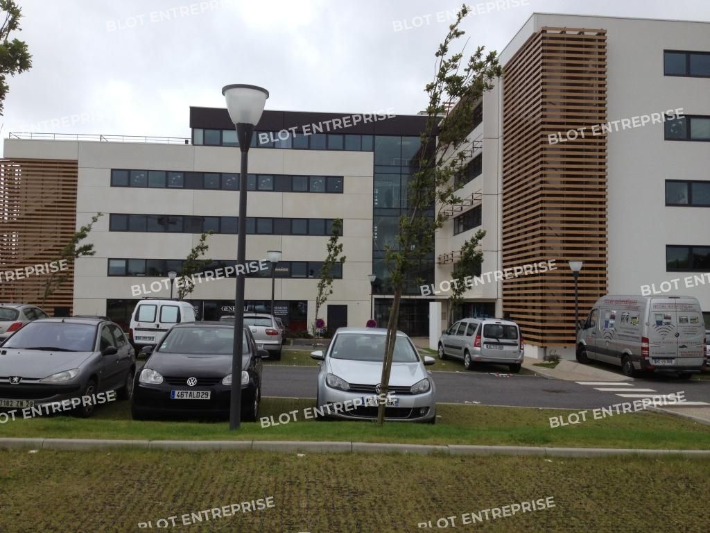 Location bureaux 20 m² non divisibles