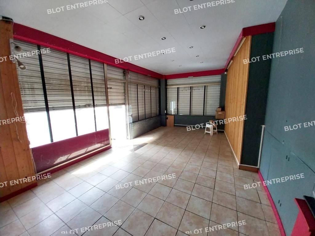 Location local commercial 25 m² non divisibles