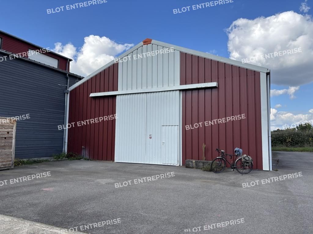 Vente entrepôts 240 m² non divisibles