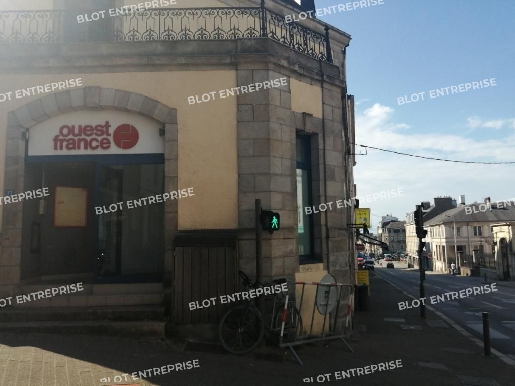 Location bureaux 180 m² non divisibles