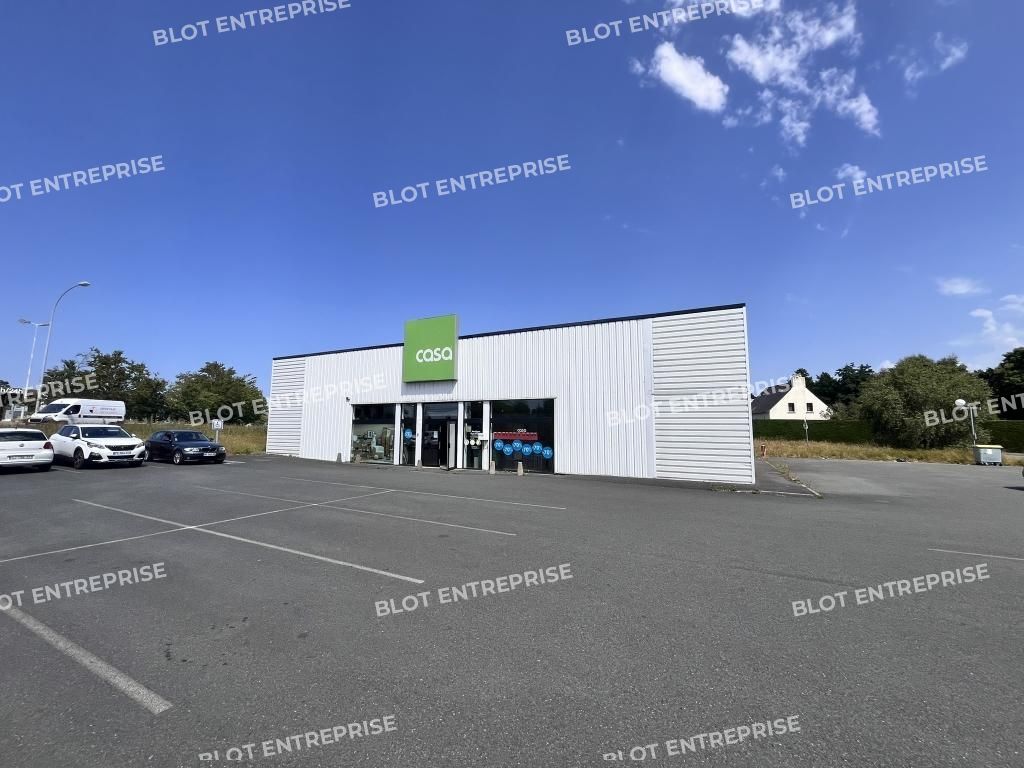 Location local commercial 600 m² non divisibles