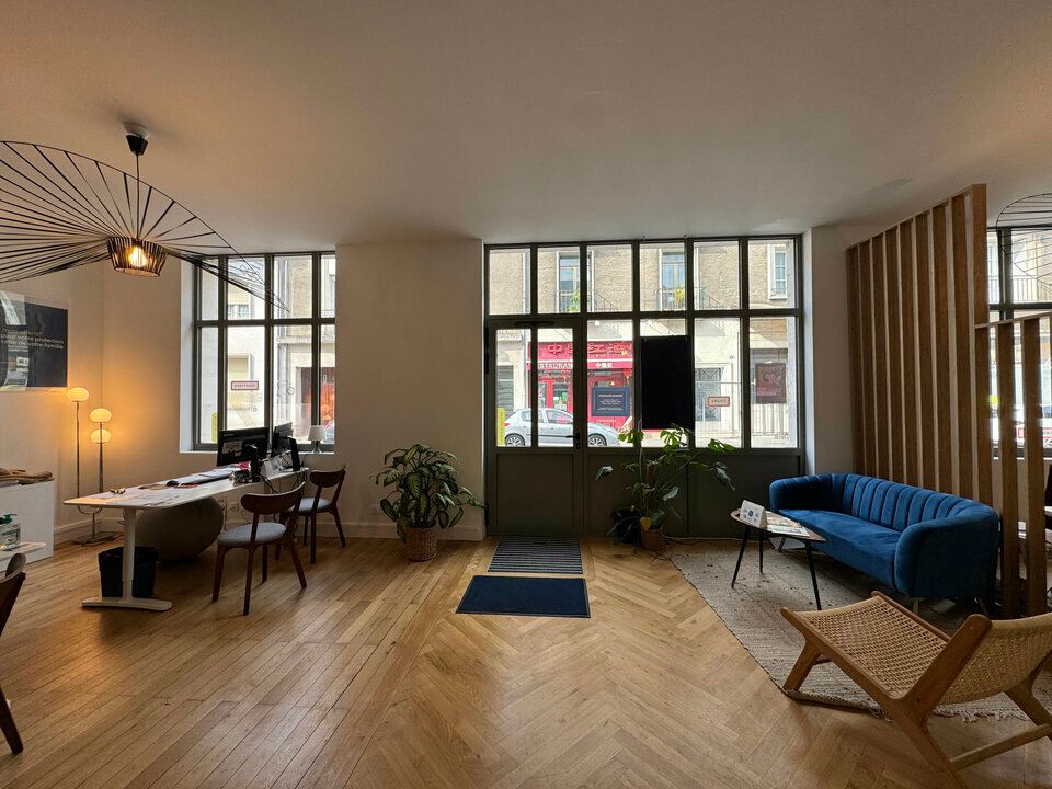 Location bureaux 76 m² non divisibles