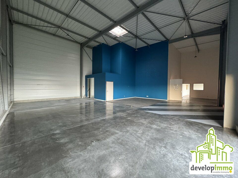 Location local d''activites 316 m² non divisibles