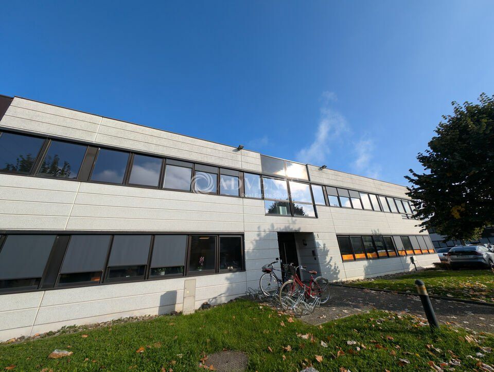 Location bureaux 91 m² non divisibles