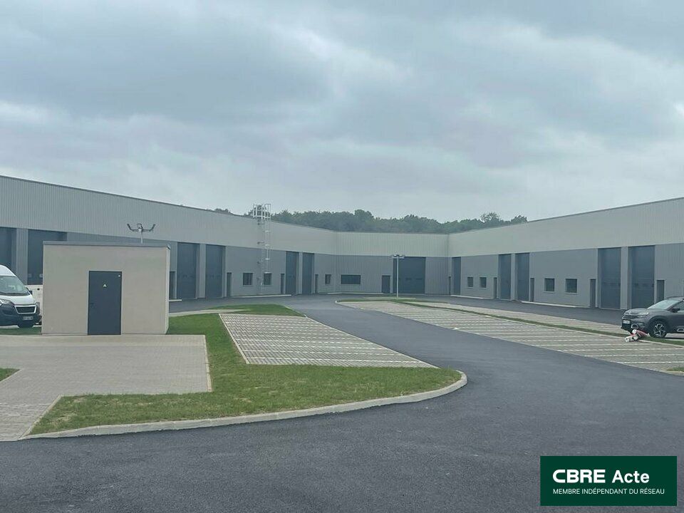 Vente local d''activites 249 m² non divisibles