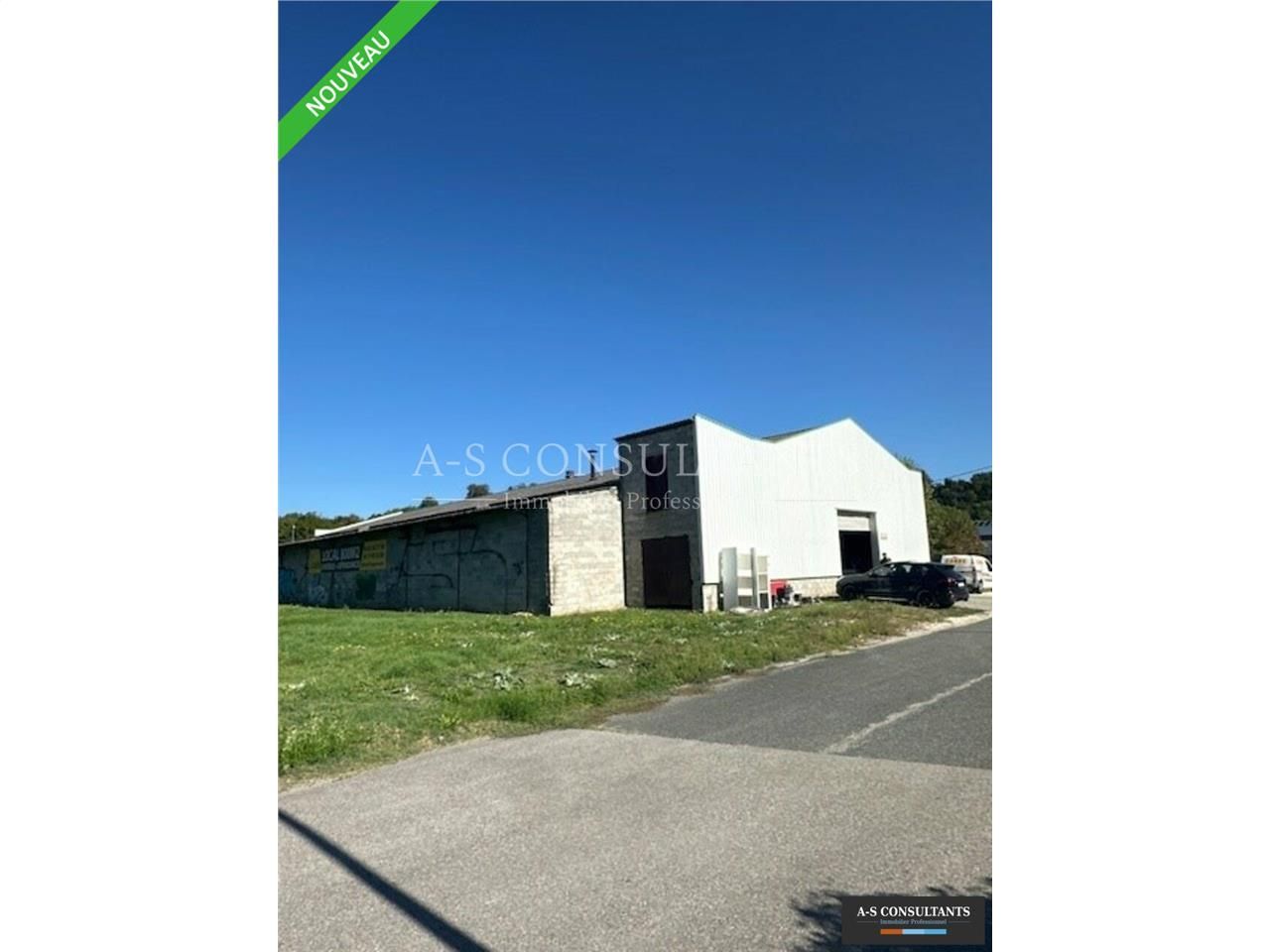 Location entrepot 800 m² non divisibles