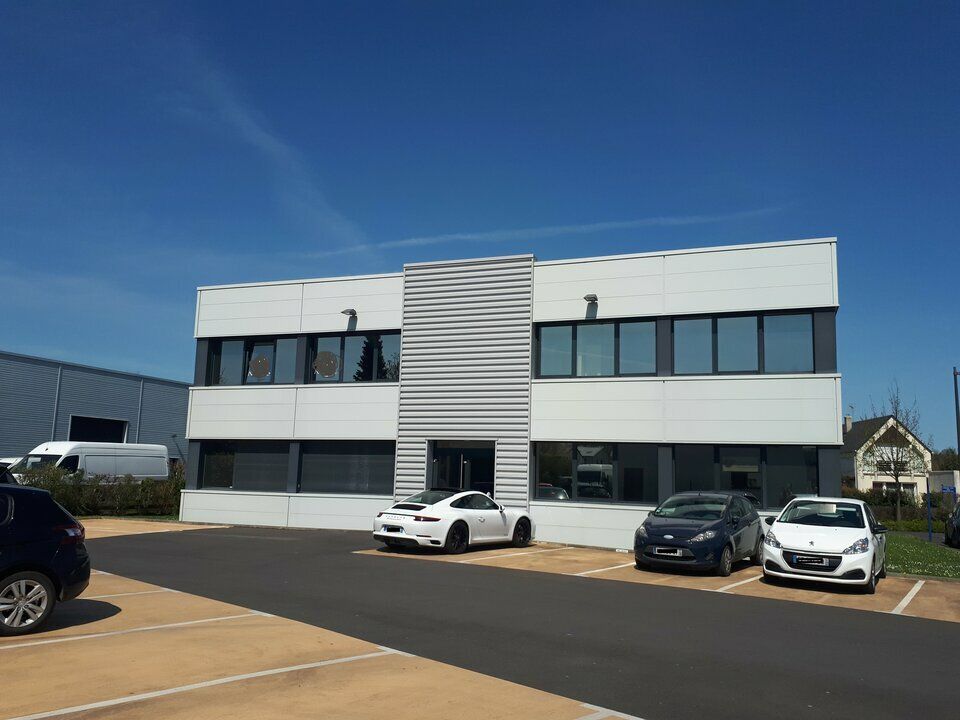 Location bureaux 141 m² non divisibles