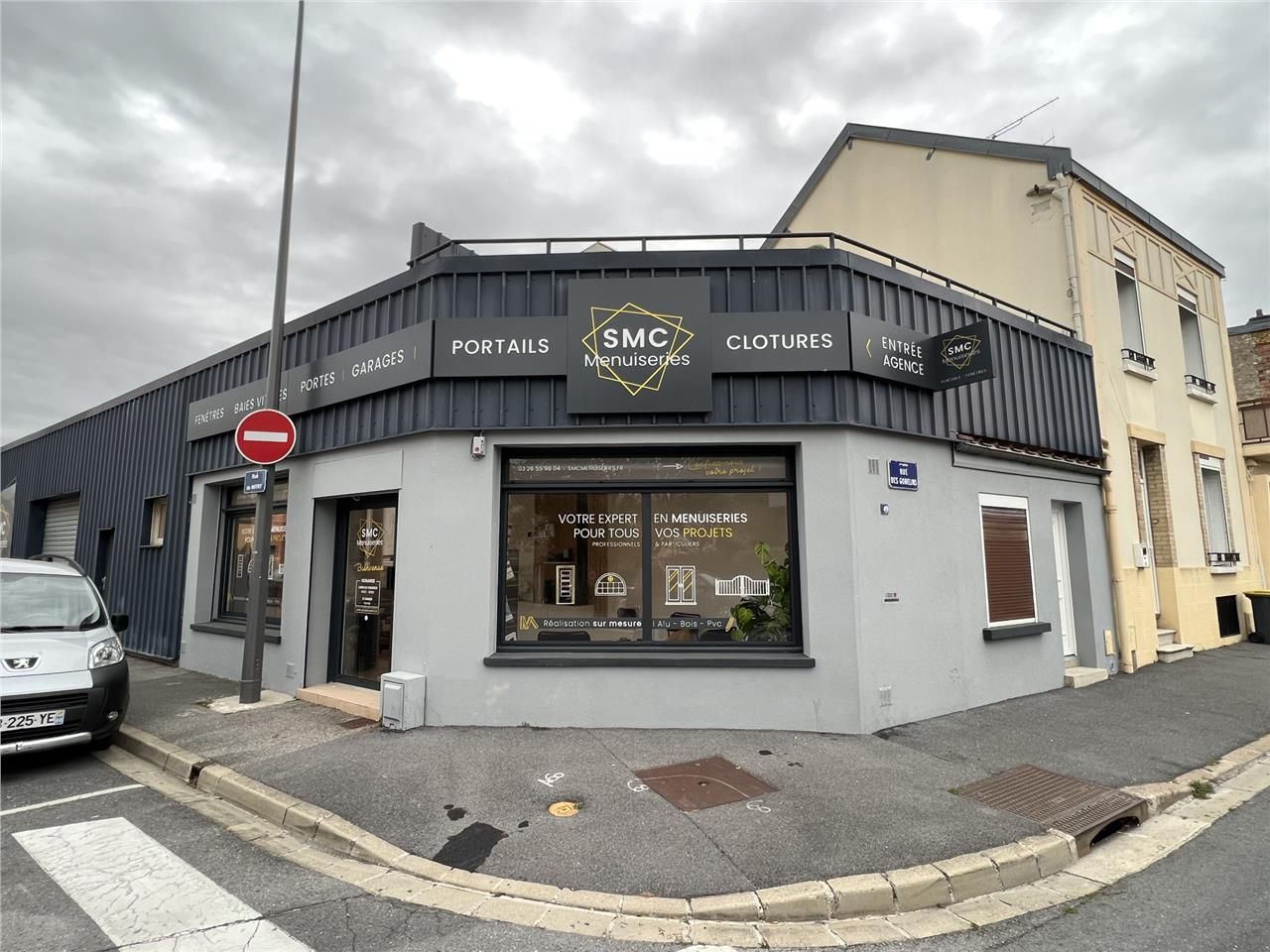 Location local 120 m² à Reims