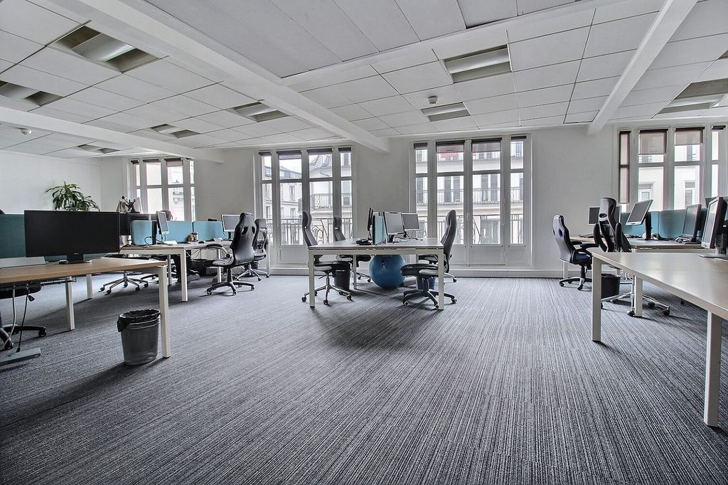 Location bureaux 308 m² non divisibles