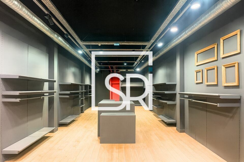 PASSAGE IMPORTANT - LOCATION LOCAL COMMERCIAL 120 M² - GALERIE MARCHANDE - 63170 AUBIERE