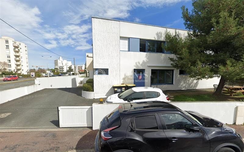 A VENDRE BUREAUX DE 577M²