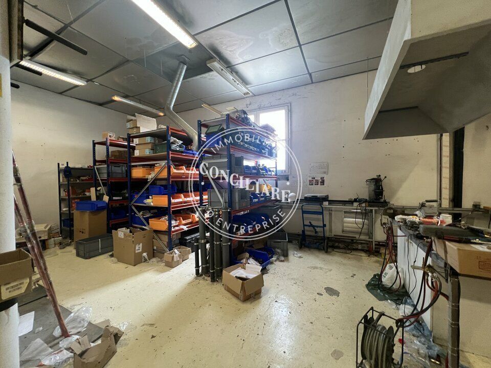 Vente entrepot 387 m² non divisibles