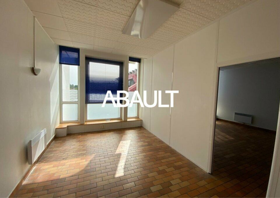 PARC DU MIRAIL ARTIGUES A LOUER BUREAUX DE 193 m² ENVIRON