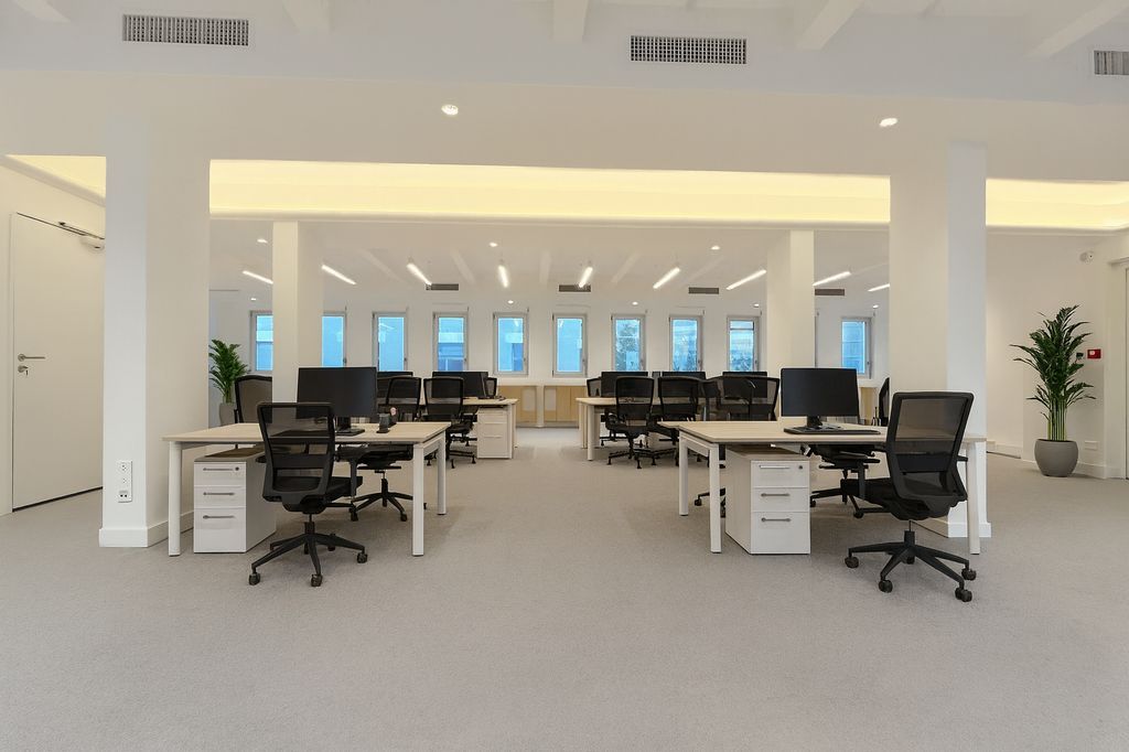 Location bureaux 2024 m² divisibles à partir de 212 m²