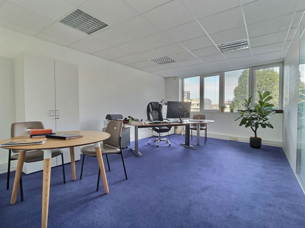 Location bureaux 206 m² non divisibles