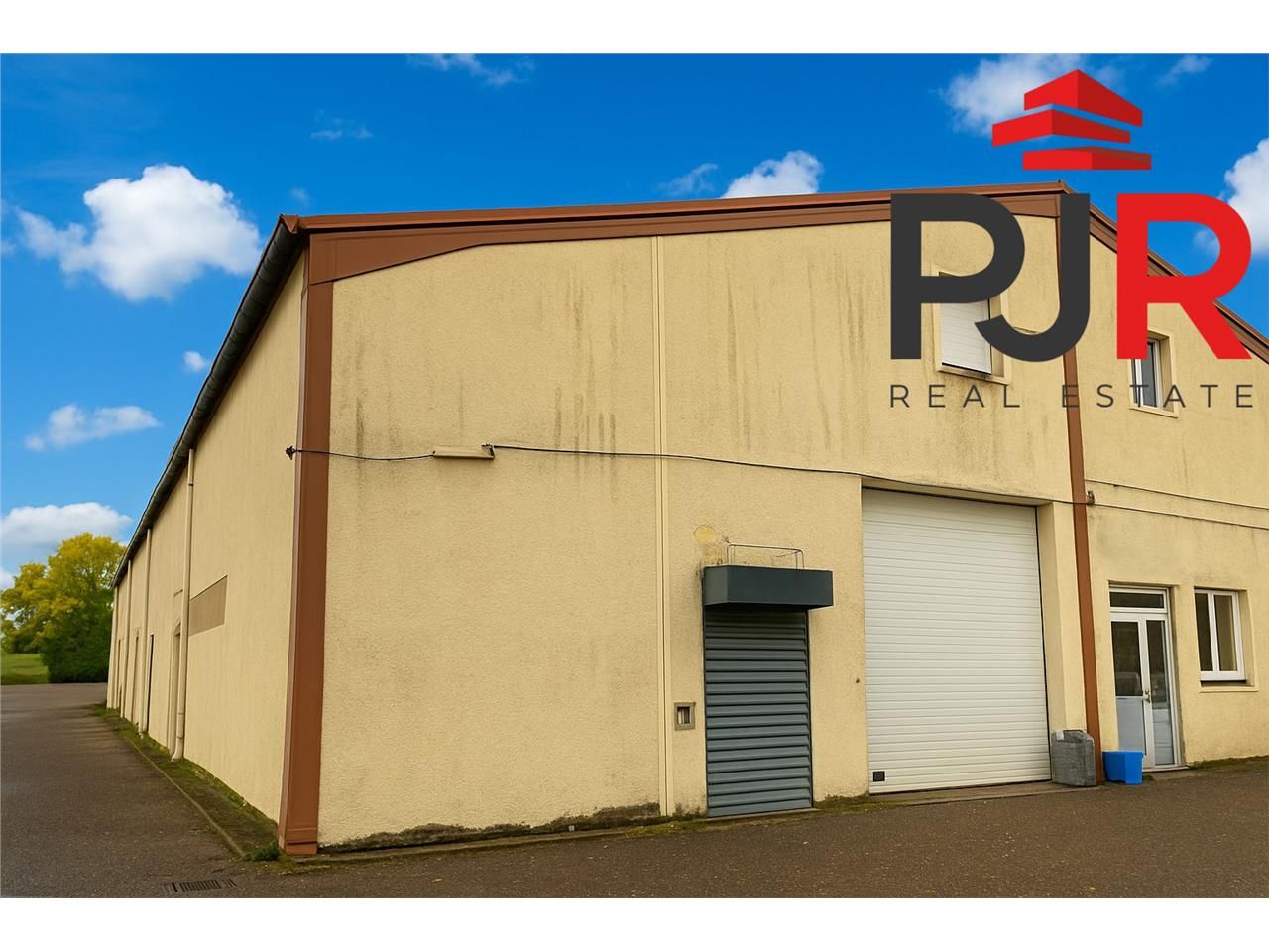 Location local d''activités 250 m² à Essey-lès-Nancy