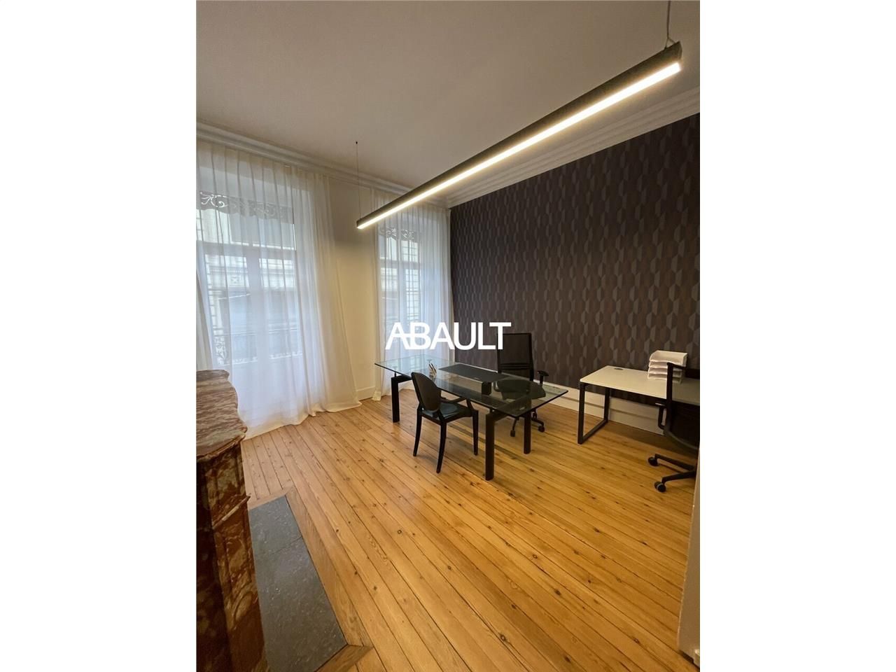 Location bureaux 144 m² non divisibles
