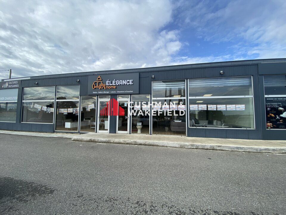 Location local commercial 300 m² non divisibles