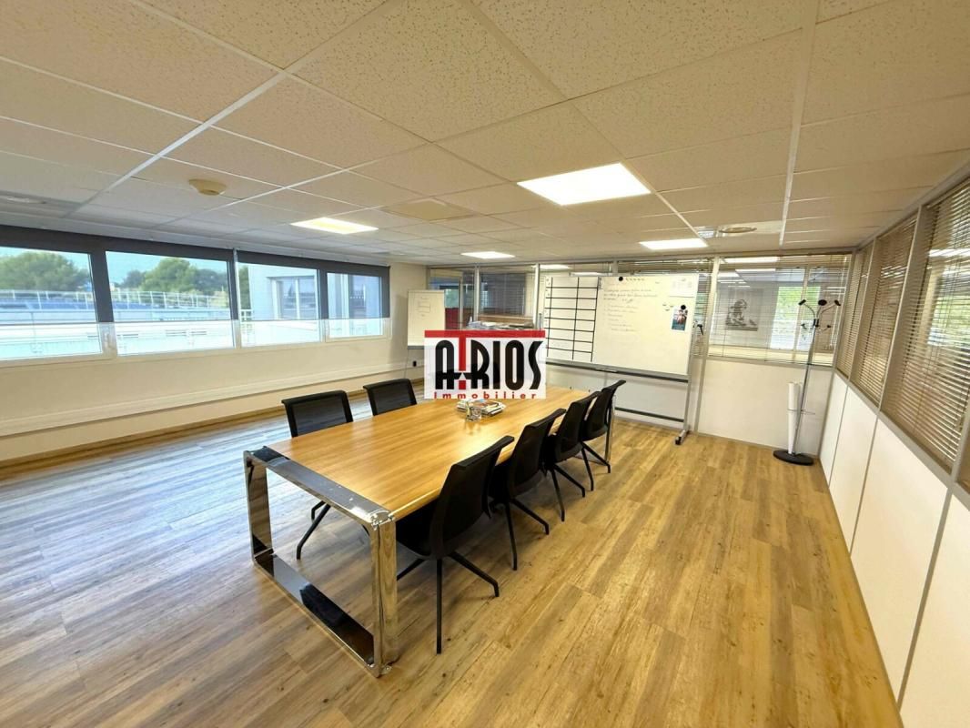 Vente local commercial 519 m² non divisibles